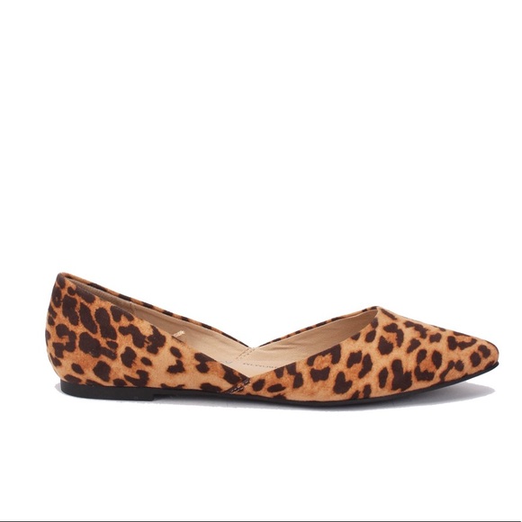 Time and Tru Shoes - BNWT Leopard Point Ballet Flat